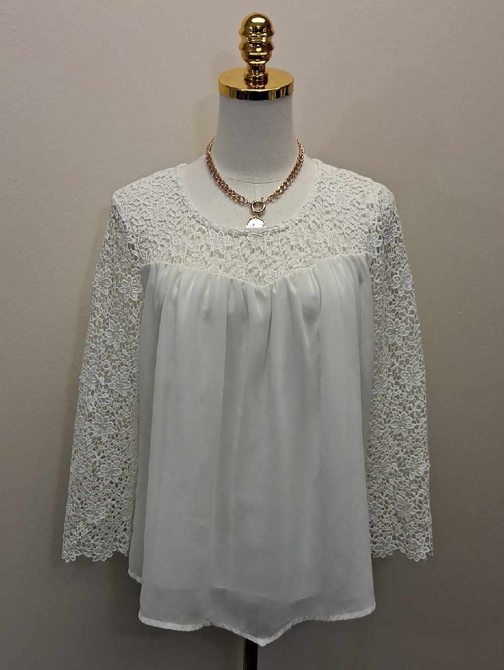 Ultra Pink White Lace Yoke Long Sleeve Blouse Size Medium